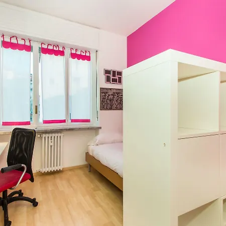Apartment Mm Dante Colorful Turin